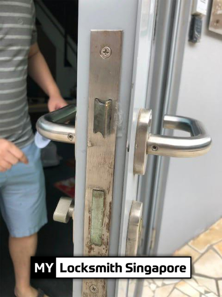 locksmith singapore raffles place