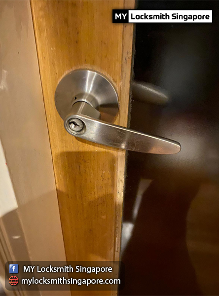 safe locksmith singapore