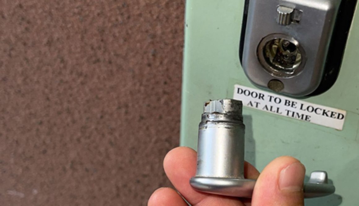 locksmith-singapore-hougang