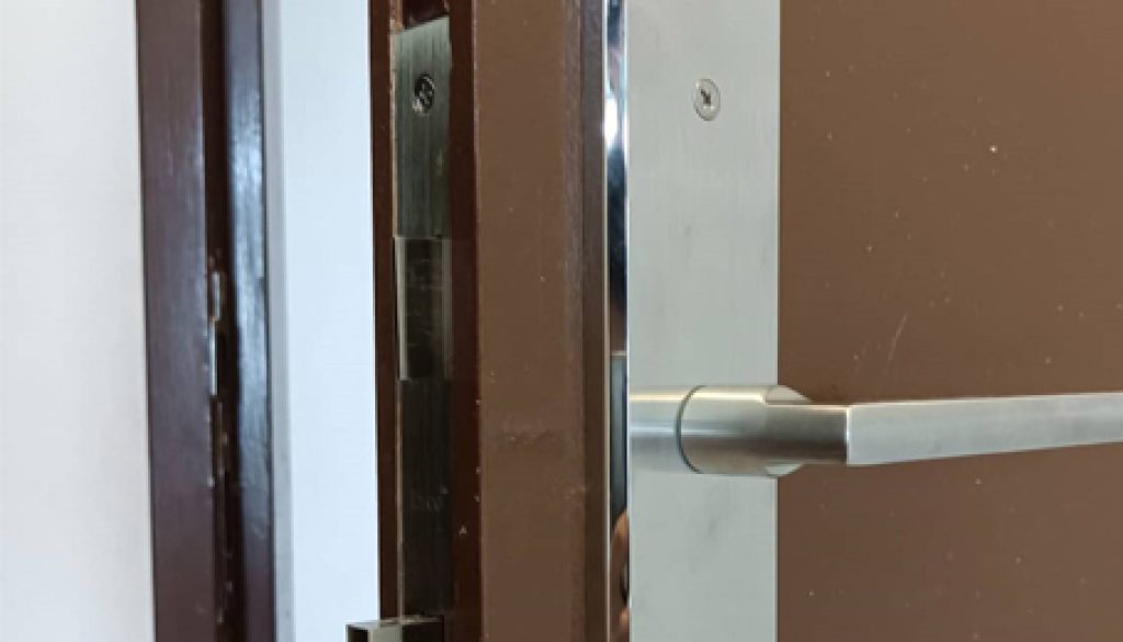 locksmith-singapore-letterbox