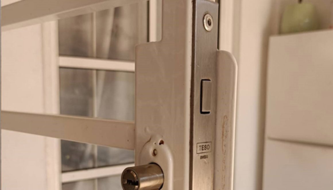 singapore-locksmith-luggage