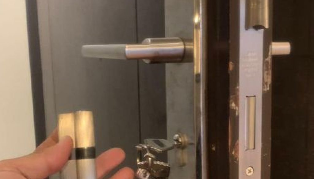 locksmith-singapore-holland-village