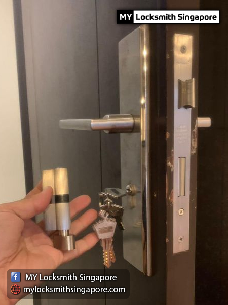locksmith-singapore-holland-village