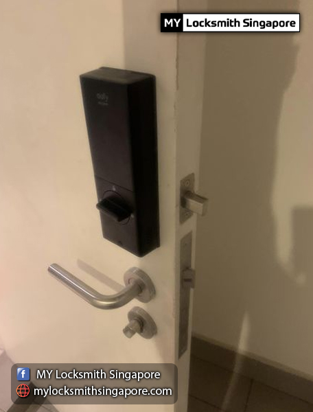 singapore-locksmith-luggage