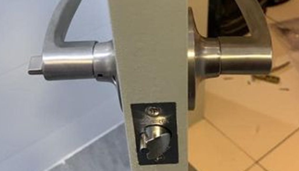 urgent-locksmith-in-singapore5