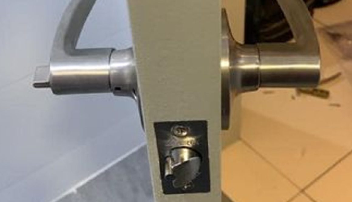 urgent-locksmith-in-singapore5