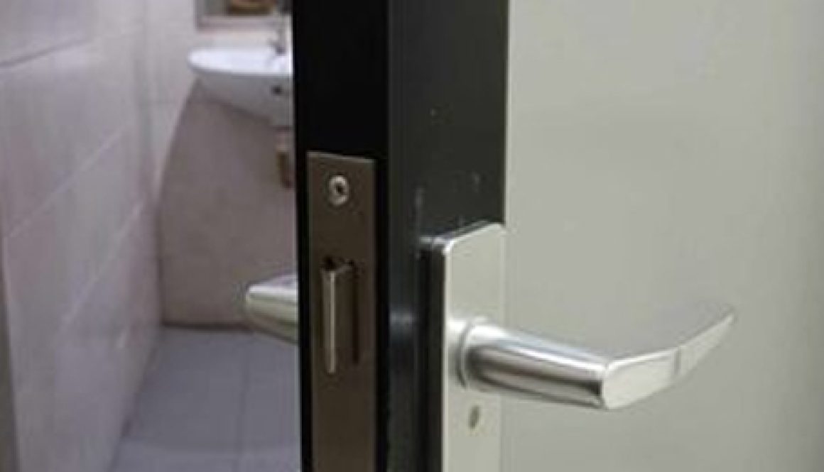 emergency-locksmith-singapore4
