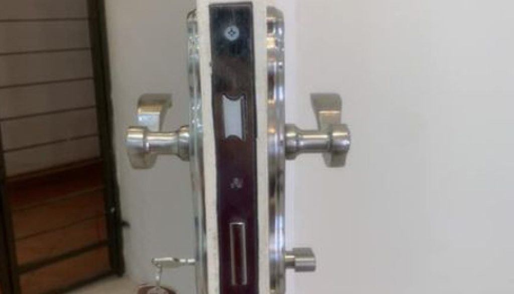 locksmith-singapore-tampines3