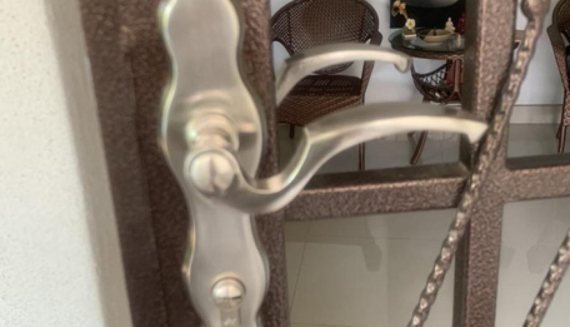 locksmith-singapore-tampines5